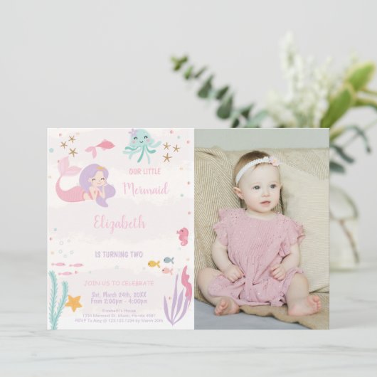 私たちの小さなマーメイド誕生日招待状と写真 招待状 (スタンド正面)