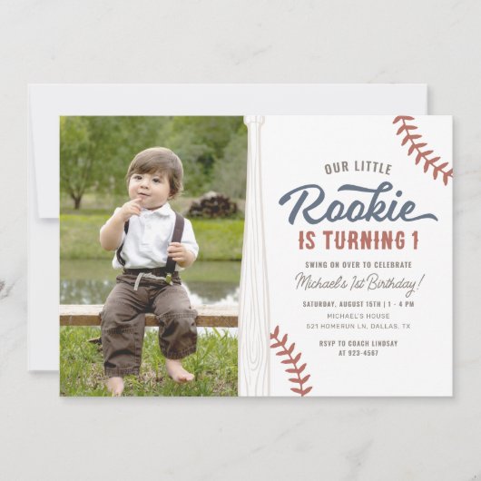 私たちの小さなルーキー野球の最初の誕生日の写真 招待状 (正面)