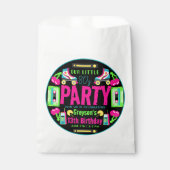 私たちの小さなレトロネオン80の誕生日パーティー フェイバーバッグ (正面)