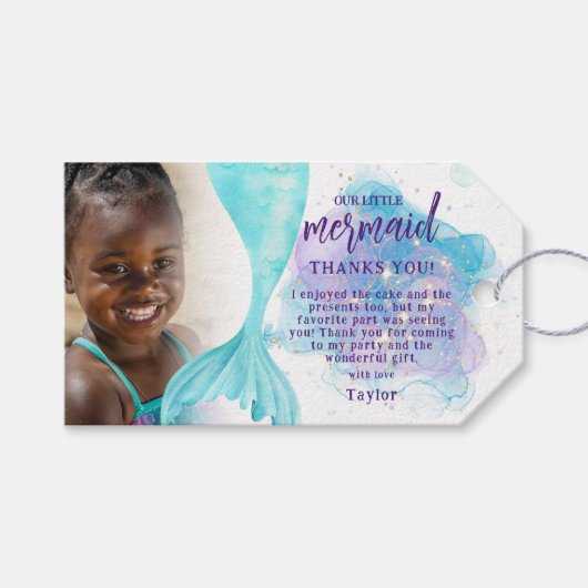 私たちの小さな人魚の写真の誕生日パーティー ギフトタグ (正面(横))