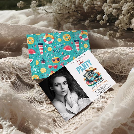 私たちの小さな夏はプールパーティー2歳の誕生日 招待状