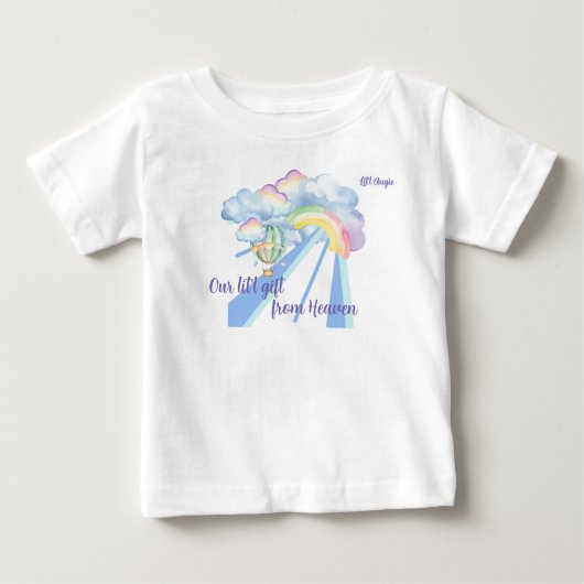 "私たちの小さな天からの贈り物" カスタマイズ可能 ベビーTシャツ (正面)