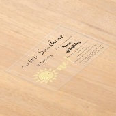 私たちの小さな太陽の光が一つかわいい誕生日を迎える アクリル招待状 (レイダウン)