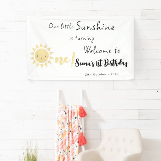 私たちの小さな太陽の光が一つかわいい誕生日を迎える 横断幕 (インサイチュ)