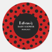 私たちの小さな女性は彼女の方法の女の子の赤ちゃんシャワー ラウンドシール (正面)