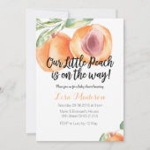 私たちの小さな桃が途中でベビーシャワー招待状 招待状 (正面)
