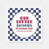 私たちの小さな爆竹は一つの誕生日を回している スタンダードカクテルナプキン (正面)