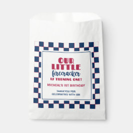 私たちの小さな爆竹は一つの誕生日を回している フェイバーバッグ