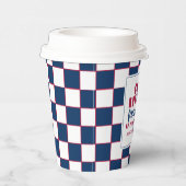 私たちの小さな爆竹は一つの誕生日を回している 紙コップ (右)