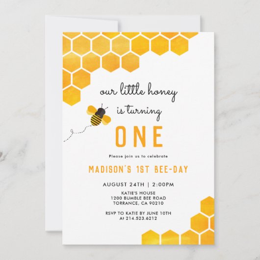 私たちの小さな蜂蜜は一つの蜂の誕生日を回している 招待状 (正面)