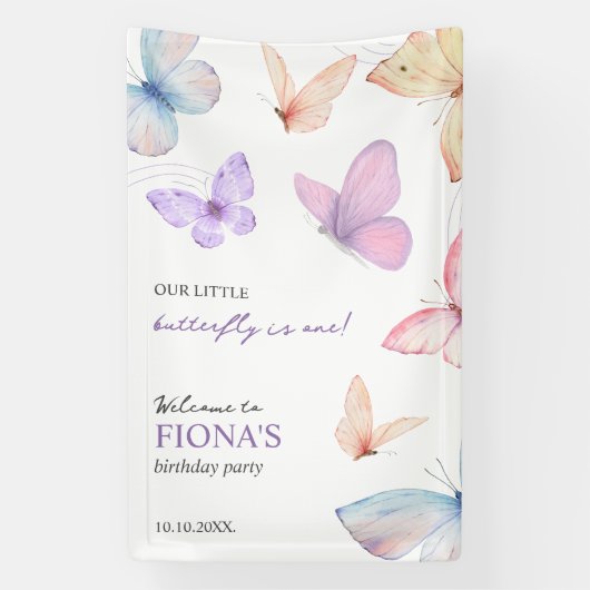 私たちの小さな蝶の女の子の最初の誕生日へようこそ 横断幕 (縦)