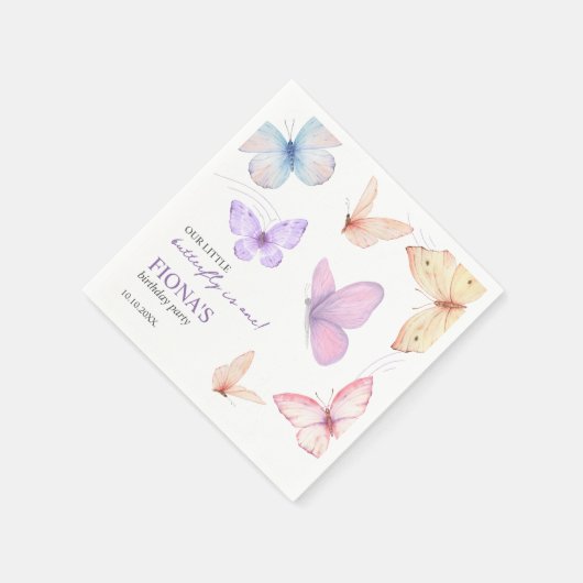 私たちの小さな蝶の女の子の1番目の誕生日かわいいシック スタンダードカクテルナプキン (角)