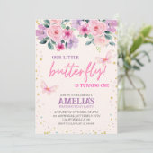 私たちの小さな蝶の紫のフローラ1st誕生日 招待状 (スタンド正面)