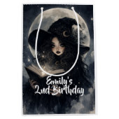 私たちの小さな魔女が2歳になりました ||  ミディアムペーパーバッグ (正面)