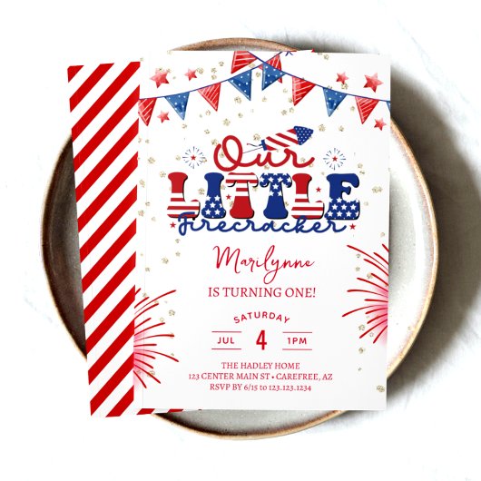 私たちの小さなfirecrcker 1st誕生日パーティー 招待状