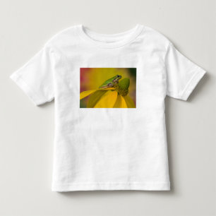 私たちの庭の花の上の太平洋アマガエル トドラーTシャツ