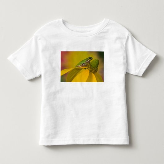 私たちの庭の花の上の太平洋アマガエル トドラーTシャツ (正面)
