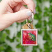 私たちの庭の花の上のPacific tree frog キーホルダー (手)