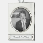 私たちの心に永遠に メモリアル フォト 記念品 シルバープレートバナーオーナメント (左)