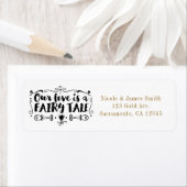 私たちの愛のおとぎ話カスタムウェディング招待状 ラベル (インサイチュ)