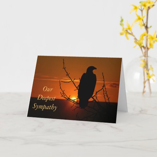 私たちの最も深い悔やみや弔慰 – イーグルアットサンセットカード カード (黄色い花)
