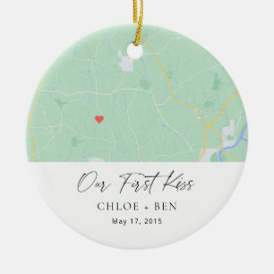 私たちの最初のキスパーソナライズされたマップセラミックオーナメント セラミックオーナメント