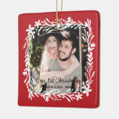 私たちの最初のクリスマスの素朴な田舎の農家の写真 セラミックオーナメント (左)