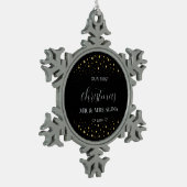 私たちの最初のクリスマスの結婚 スノーフレークピューターオーナメント (左)