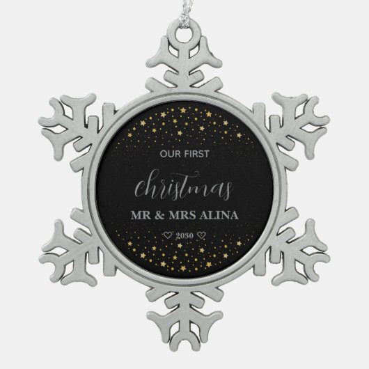 私たちの最初のクリスマスの結婚 スノーフレークピューターオーナメント (正面)