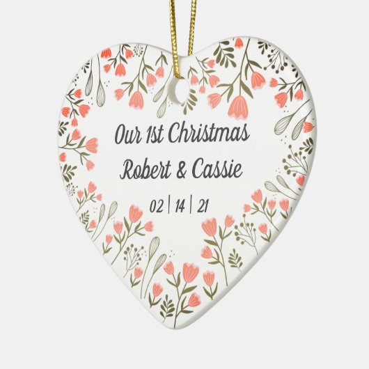 私たちの最初のクリスマスパーソナライズされた結婚の セラミックオーナメント (左)