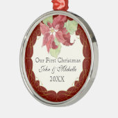 私たちの最初のクリスマス一緒にポインセチアをパーソナライズ メタルオーナメント (左)