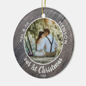 私たちの最初のクリスマス新婚カップルの写真 セラミックオーナメント (左)