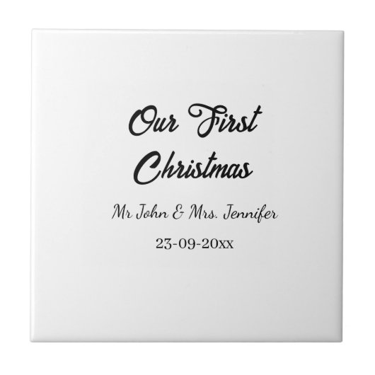 私たちの最初のクリスマス Mr + Mrs カップル 名前 + 日付 タイル (正面)