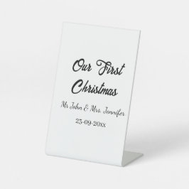 私たちの最初のクリスマス Mr + Mrs カップル 名前 + 日付 台座サイン
