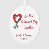 私たちの最初のバレンタインデーパーソナライズされたオーナメント オーナメント (正面)