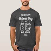 私たちの最初の父の日のマッチングパパパパとベビー Tシャツ (正面)