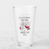 私たちの最初の父の日少女のおもしろい応援 タンブラーグラス (裏面)