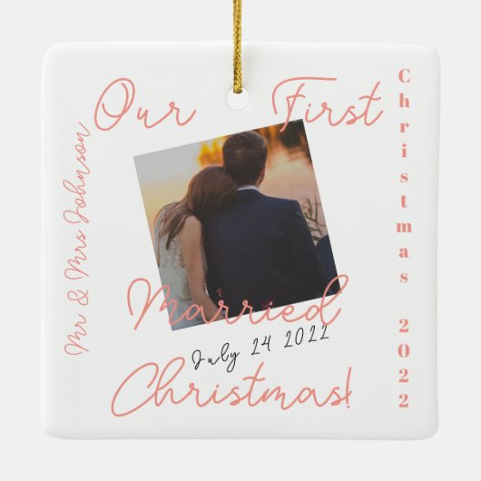 私たちの最初の結婚したクリスマス広場の写真 セラミックオーナメント (裏面)