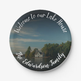 私たちの湖の家の家族に自分の歓迎を作成 ペーパープレート