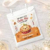 私たちの甘い小さなかわいこちゃんパイ秋ベビーシャワー フェイバーバッグ (クリップ留めされた状態)