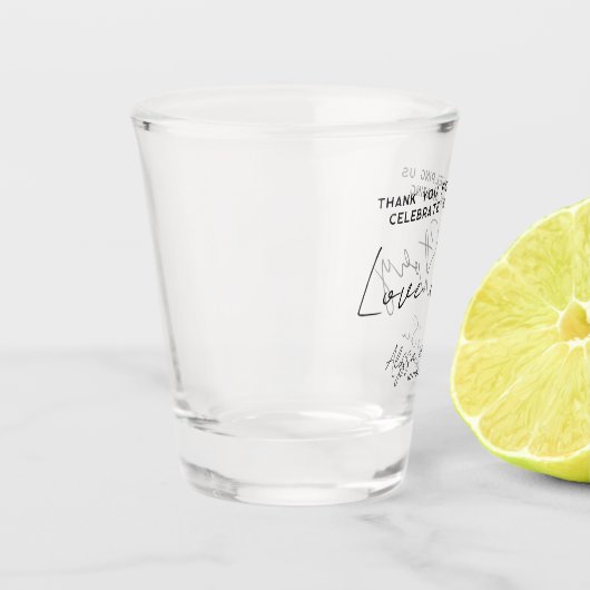 私たちの素晴らしいラブストーリー結婚式の引き出物ボンボニエール ショットグラス (左)