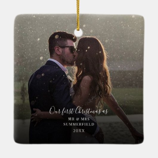 私たちの結婚した初めてのクリスマスの結婚写真 セラミックオーナメント (裏面)