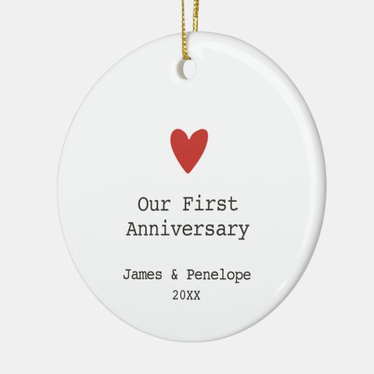 私たちの結婚一周年記念パーソナライズされたハート セラミックオーナメント (左)