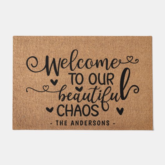私たちの美しいカオスファミリーバーラップへようこそフェイク ドアマット (正面)