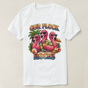 私たちの群れはロックする 面白いフラミンゴ トロピカル Tシャツ