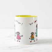 私たちはあなたを愛するママ漫画の家族ハッピー母の日 ツートーンマグカップ (中央)