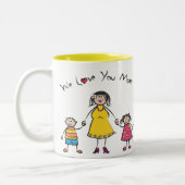 私たちはあなたを愛するママ漫画の家族ハッピー母の日 ツートーンマグカップ (左)