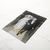 私たちはいまだに愛し合っている - 結婚記念日の写真とゴールド 箔招待状 (回転した状態)