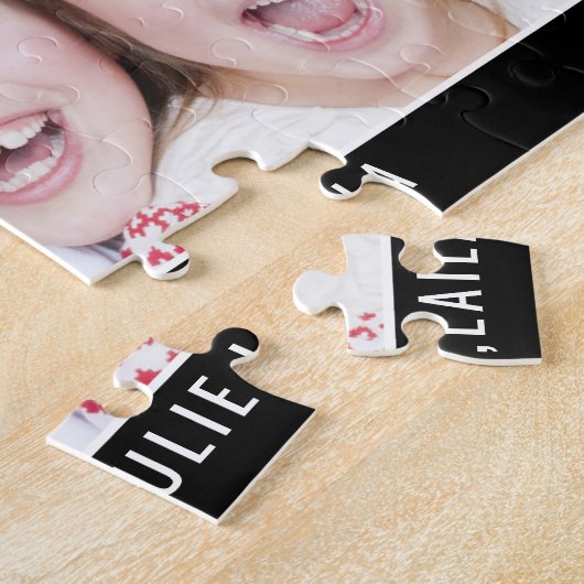 私たちはおばあちゃんの家族の写真が大好き ジグソーパズル (側面)