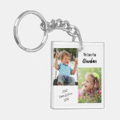 私たちはおばあちゃんパーソナライズされたの写真と名前が大好き キーホルダー (正面左)